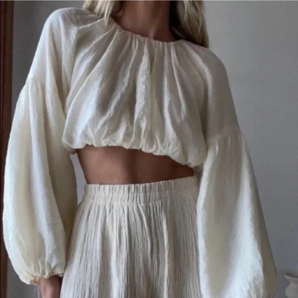 KismetsKloset Ivory Puff Sleeve Crop Top
